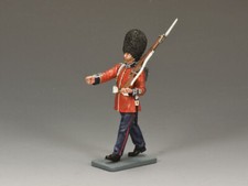 KING  COUNTRY CEREMONIAL CE004 BRITISH GUARDSMAN MARCHING