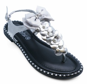 comfy black flip flops