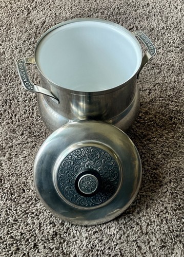 Vintage Oneida Custom 18/8 Stainless Ice Bucket Insulated Embossed Flowers Japan - Picture 4 of 12