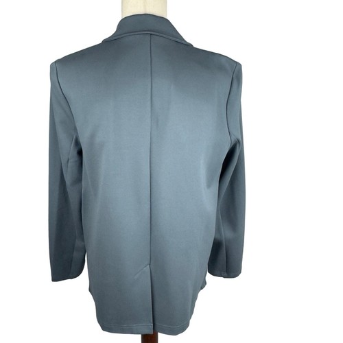 BETABRAND DOUBLE BREASTED BOXY FIT BLAZER IN BLUE HAZE NWOT WOMEN'S SIZE MEDIUM - Picture 2 of 8