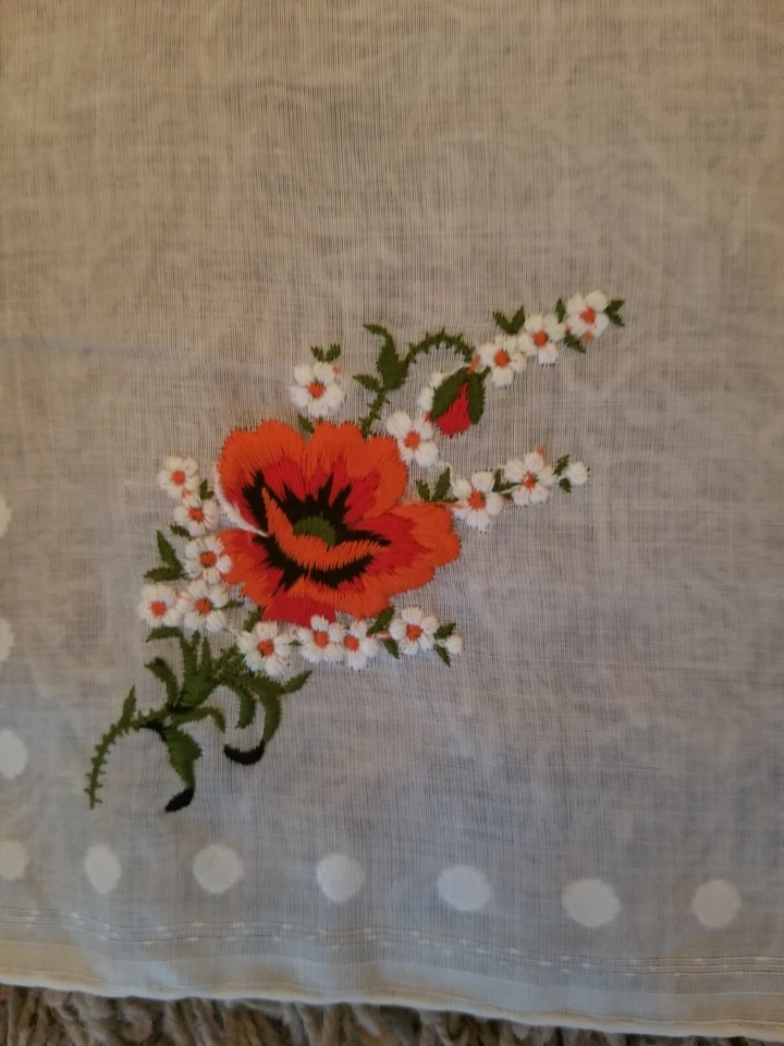 Vintage Ladies Hankie by Burmel Switzerland Floral Cotton Embroidered Unused - Image 2 of 4