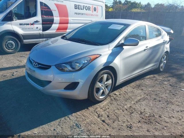Used Front Left Door Assembly Front fits: 2013 Hyundai Elantra electric Sdn L. w Foto 2 de 4