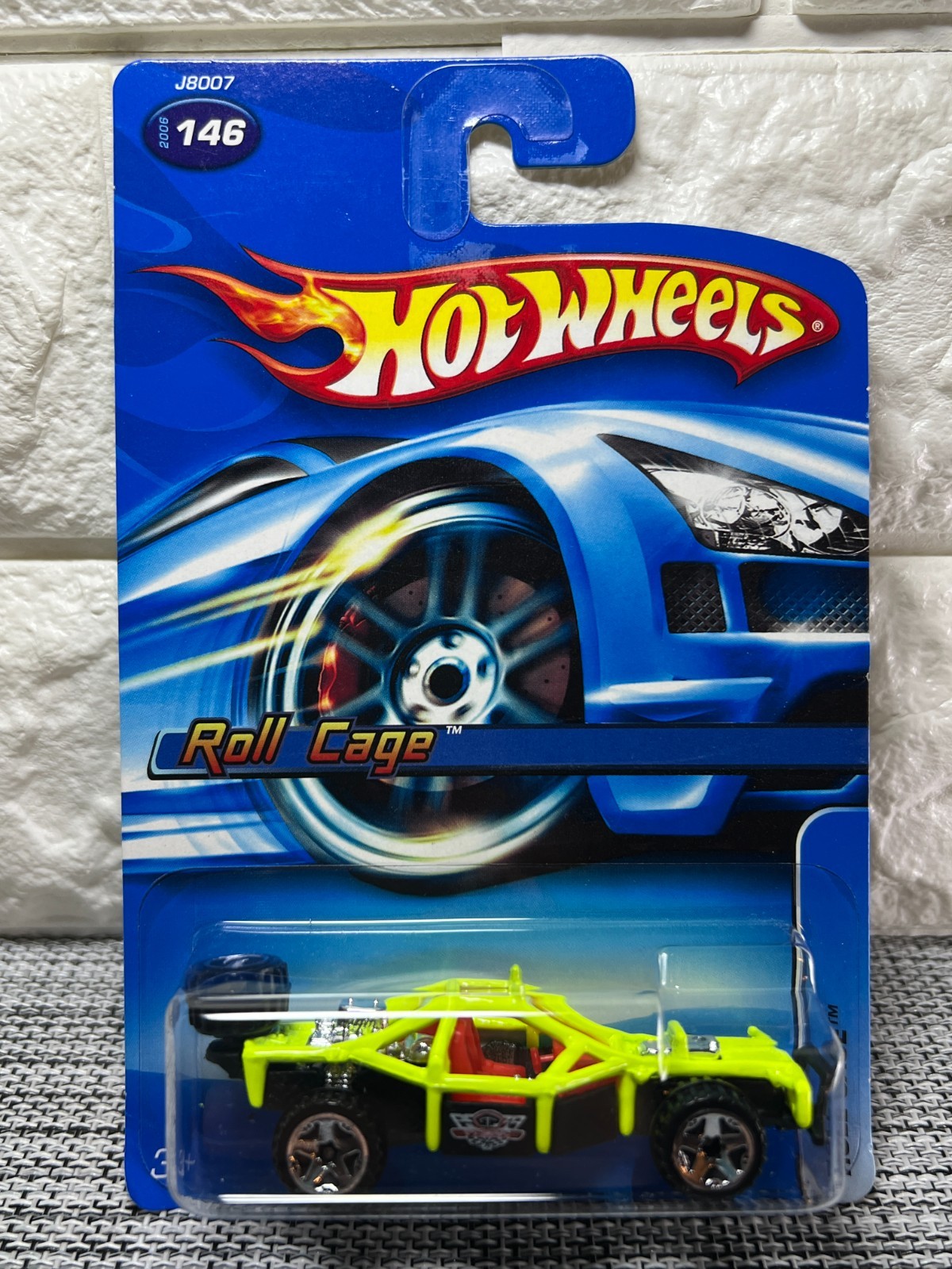 Hot Wheels Roll Cage 2006 #146 Yellow
