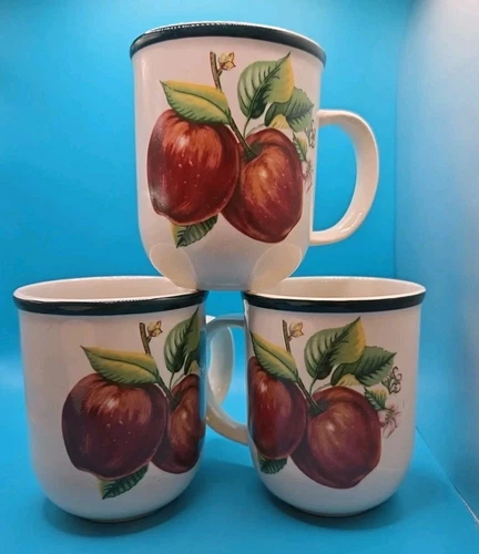 Set 3 Casuals Apple Pattern China Pearl Mugs w/ Green Trim 6-3/8" 8oz