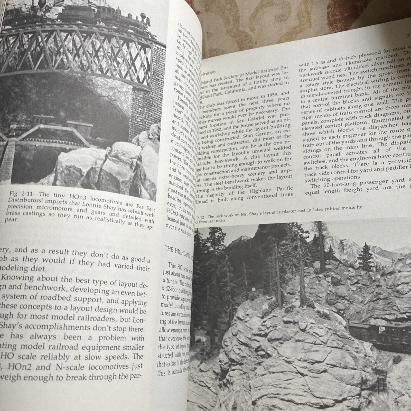 The Model Railroading Handbook Volume II -  Robert Schleicher (1978, Paperback)