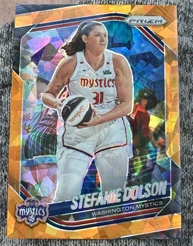 2025 Panini WNBA Orange Velocity Prizm #112 Stefanie Dolson