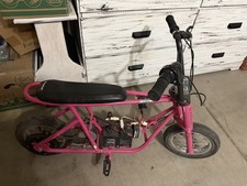 razor scooter pink charges fine does not run.