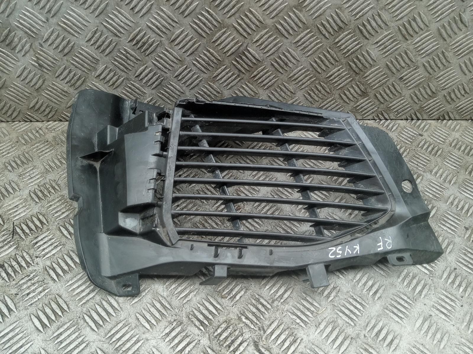 PEUGEOT 3008 MK2 2016-2020 Front Bumper Lower Right Grille 1617975680 P84