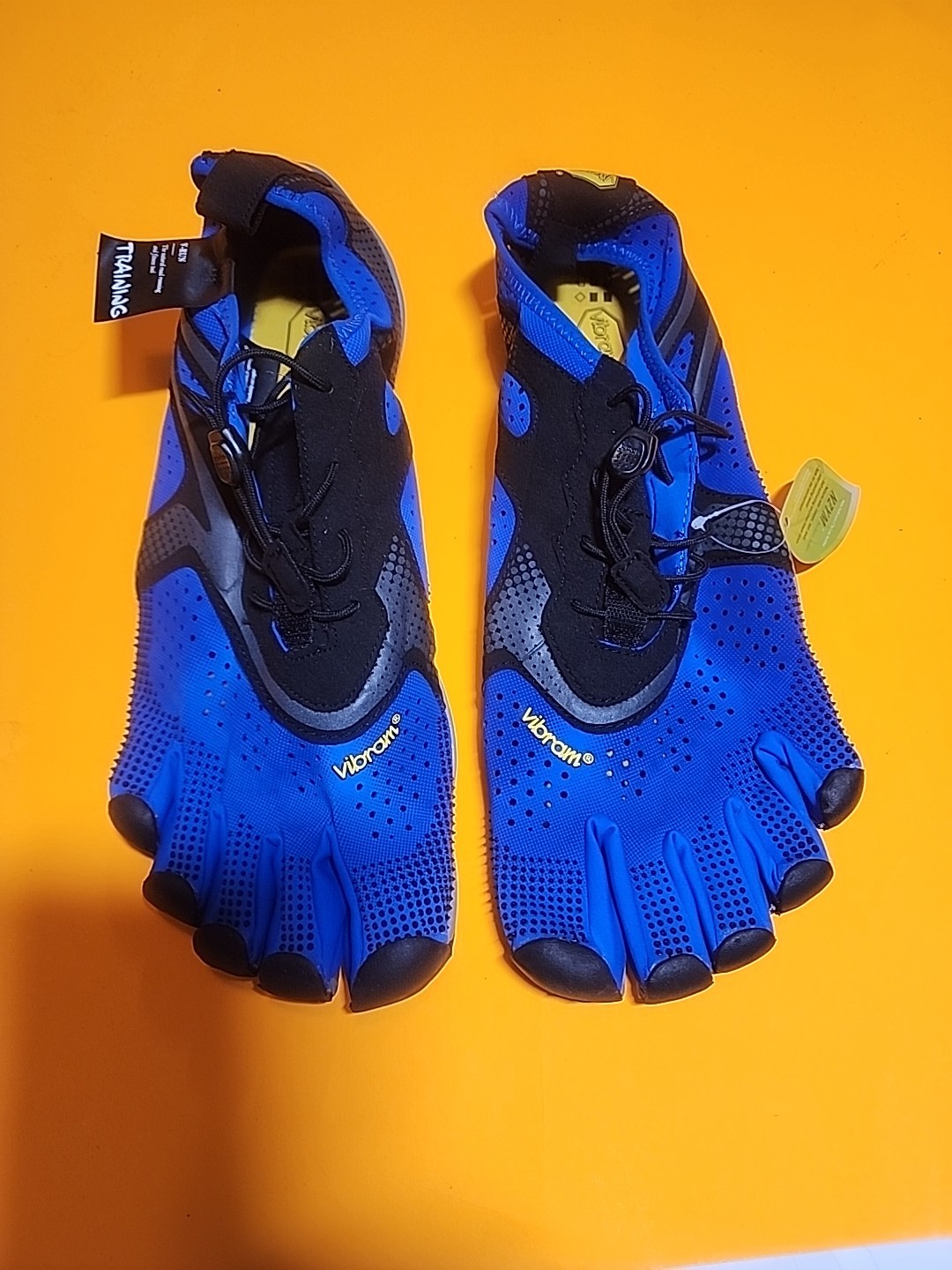 Foto 1 di 7