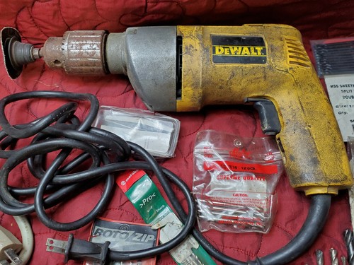 DeWalt Model DW110 1/2" VSR Drill Type 2 & Drill Bit Lot Case Various Mix Bundle - 第 3/12 張圖片