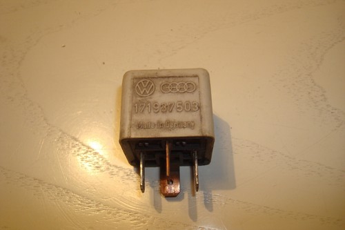 VW 171937503 - SWF R601253 VW Golf 1 Audi 80 Kühlerlüfterrelais Relais Kühler