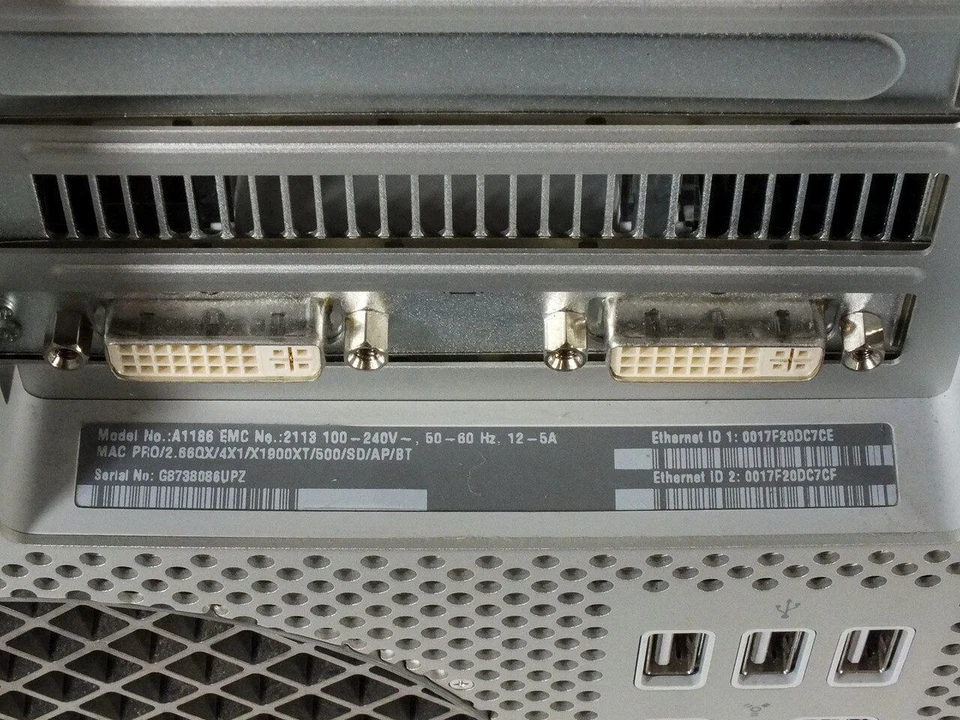 Apple A1186 Mac Pro 1,1 Quad Core 2.66GHz CPU 2GB RAM 500GB HDD OSX 10.5.1 - Image 2 of 4