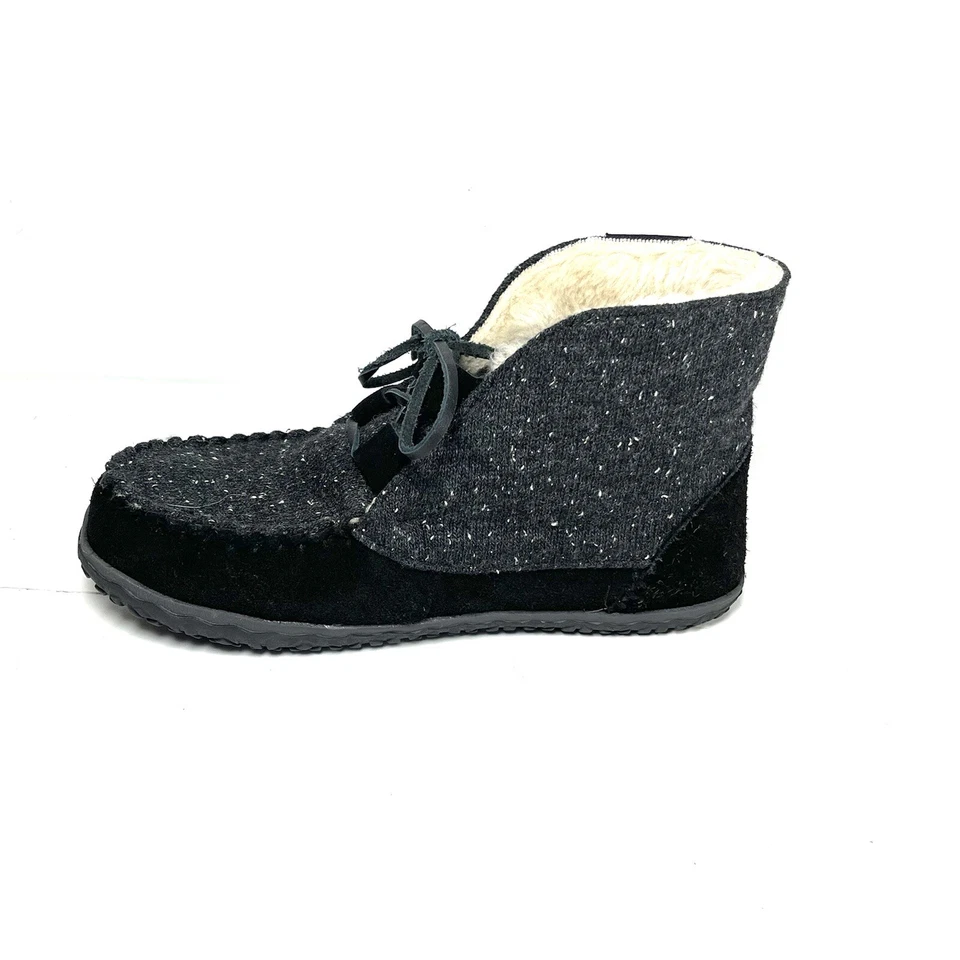 Zapatos Minnetonka para mujer 6 zapatillas negras torrey con cordones forrados de piel sintética Foto 4 de 4