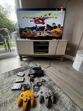 Nintendo 64 N64 Console Bundle 2 x Controllers Cables, Mario kart, goldeneye etc