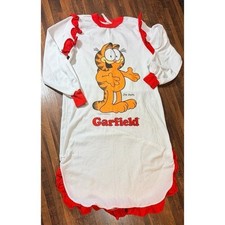 Vintage 1978 Garfield long Nightgown w/Ruffles. Girls size 6/8. RARE find