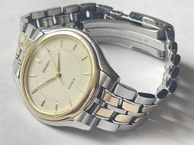 Seiko Dolce 8J41-6030 Analog Quartz Men Mens Watch Vintage