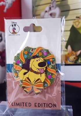 TWDC Store Holiday Wreath 2022 Pin - Dug
