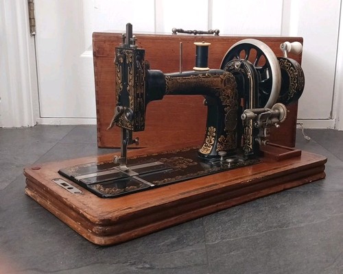 Antique Hand Operated Frister & Rossmann Cased Sewing Machine - Picture 6 of 20