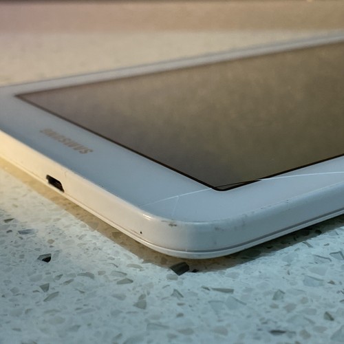 Samsung Galaxy Tab 3 Lite (SM-T113) 8GB White - #302 /DO - Picture 3 of 10