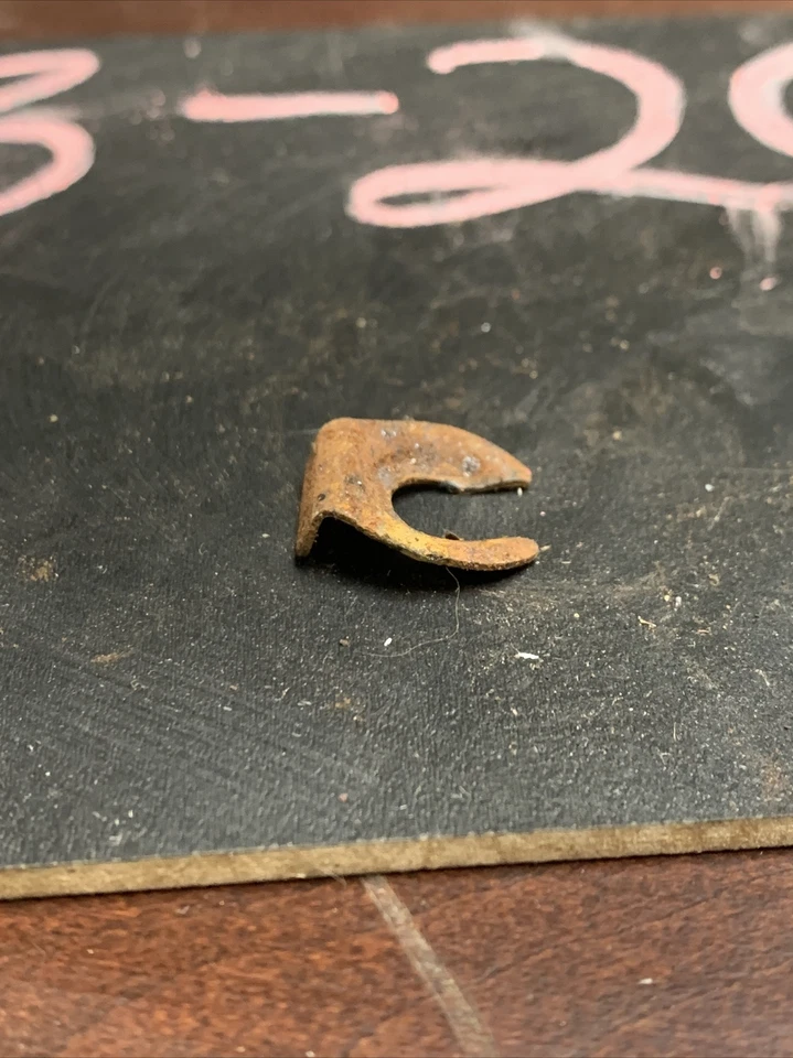 1968 70 1972 Buick LeSabre Skylark Camaro? Retenedor de clip de cable de ventilación de panel de retroceso Foto 4 de 4