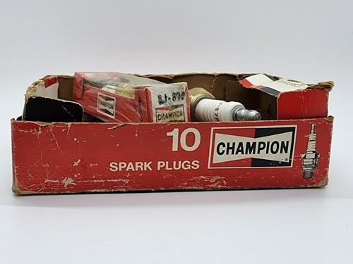 Vintage New Old Stock Platinum Champion Spark Plugs RJ-87P Brand New in Box - Picture 6 of 9
