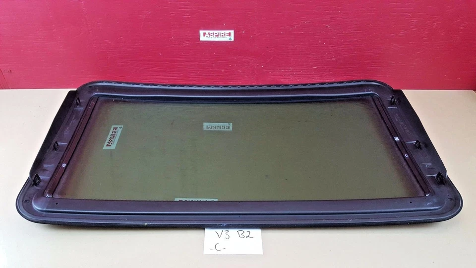 BMW E92 Coupe Sunroof Sun roof Glass 328i 330I 335i 2007-2013 - Image 2 of 4