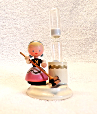 Vintage 1940's Wood Hourglass Sand Egg Timer Dutch Girl Sweeping Broom Folk Art