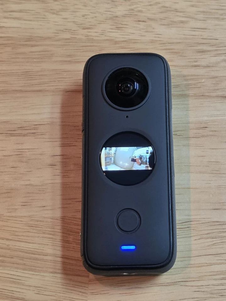 Insta360 ONE X2 360 Degree Action Camera 5.7K 360 Stabilization Waterproof - Image 2 of 4