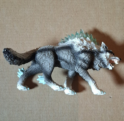 Schleich Eldrador Creatures Schneewolf Figur (Modellnummer 42452)