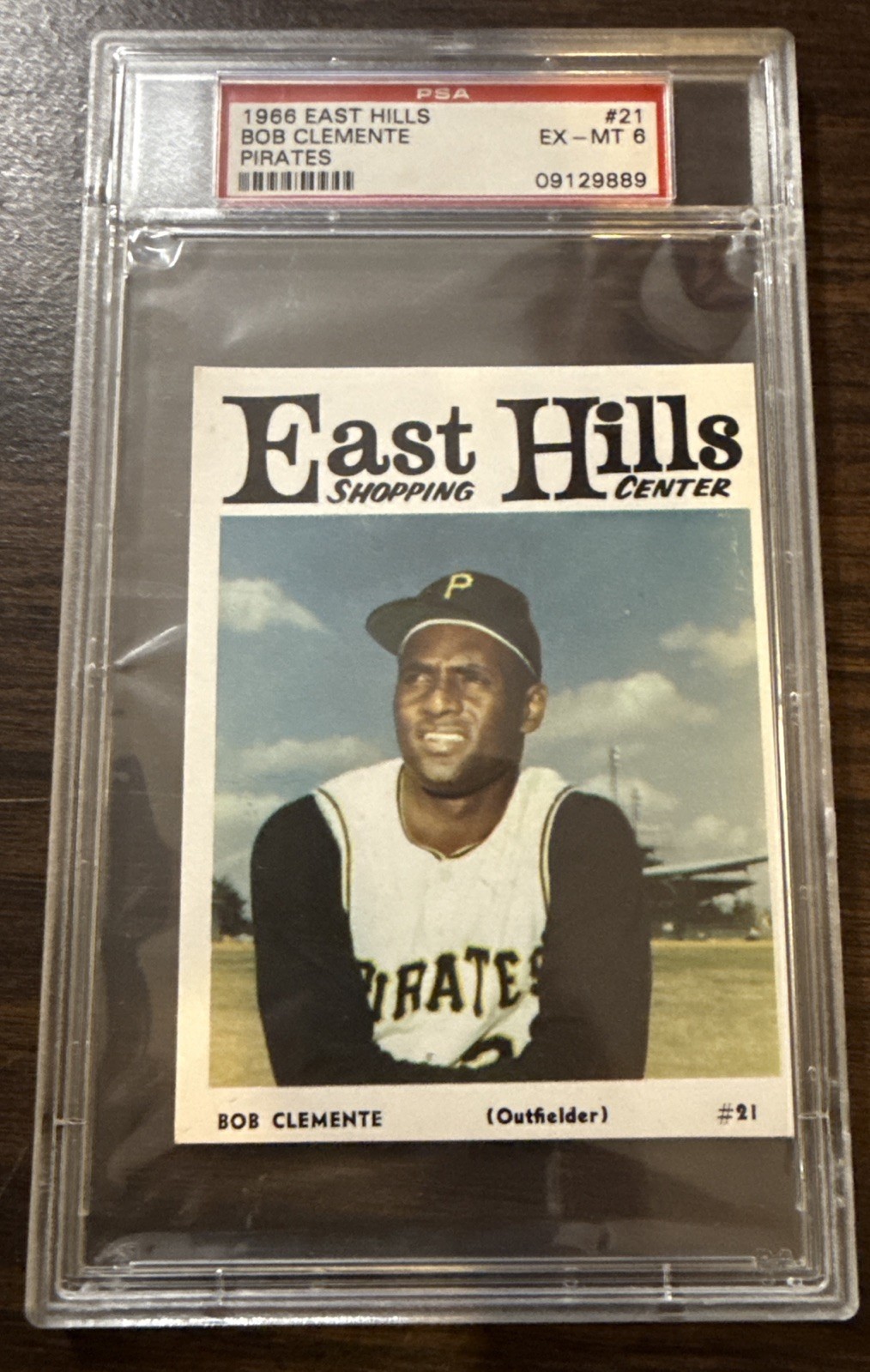 1966 East Hills Roberto Clemente #21 Pirates PSA 6 view 1