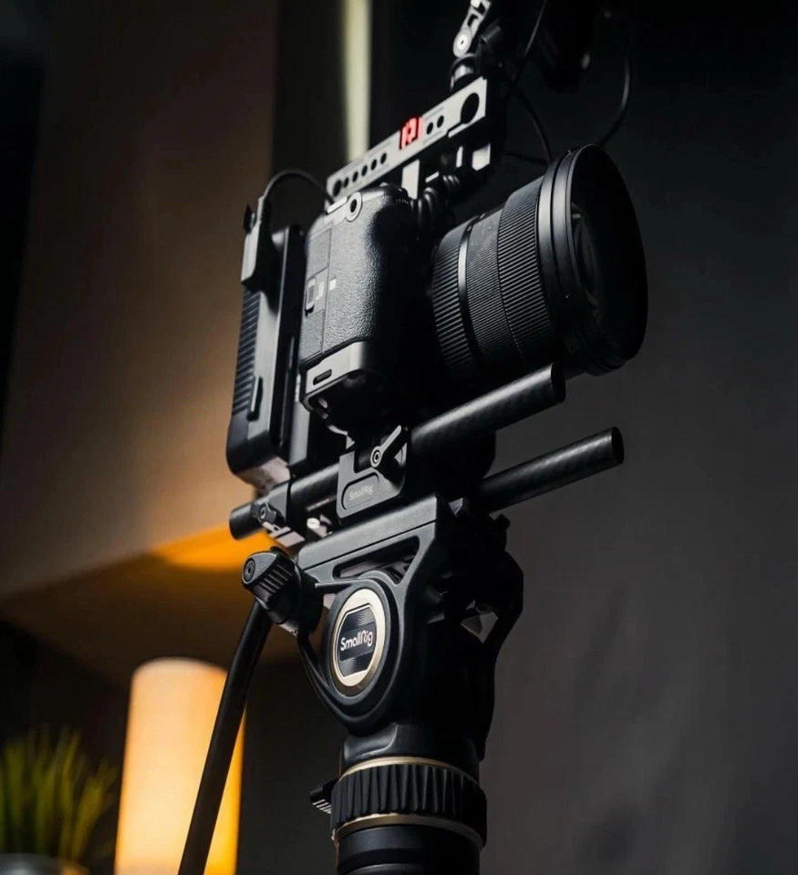 SmallRig AD-100 78" FreeBlazer Heavy-Duty Carbon Fiber Video Tripod Kit 3989 - Image 3 of 4