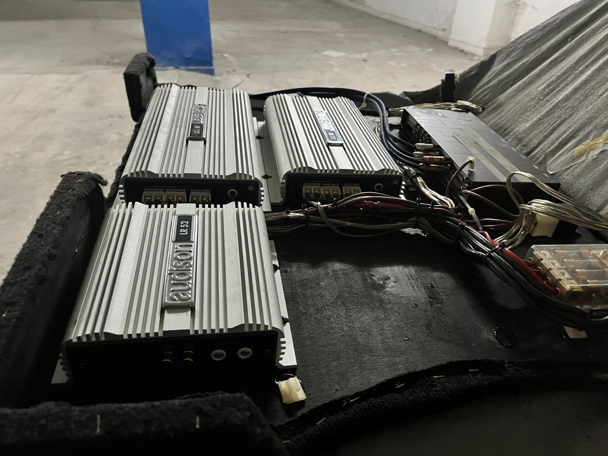 Complete Vintage Audison System (LR132 LR72 LR52 + SXR4) + Aura