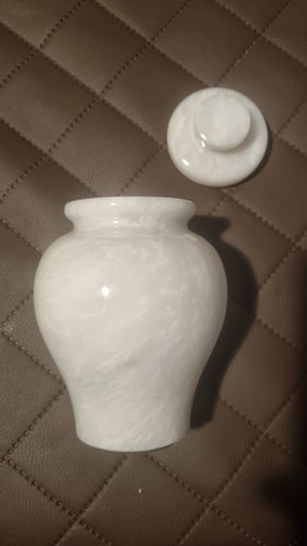 Radicain weiße handgefertigte kleine Marmor Einäscherung Urne 6" - Bild 2 von 4