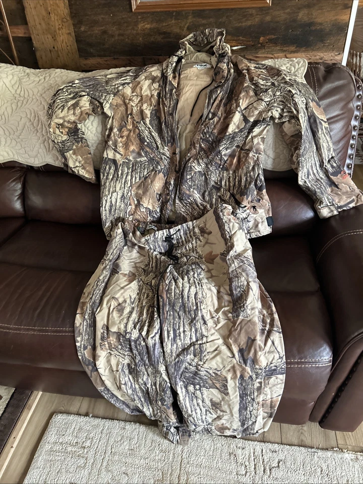 Gor-Tex Rain Suit - Image 3 of 4