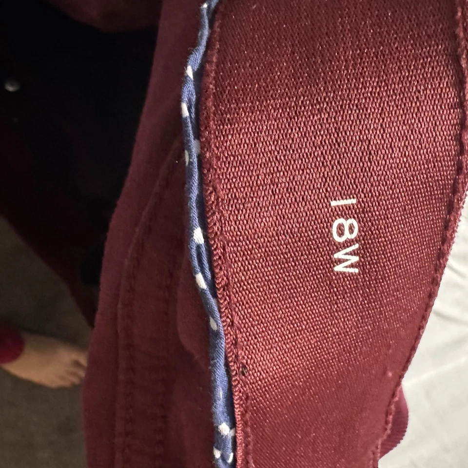 St. John's Bay Stretch Mid Rise Straight Leg Corduroy Pants Size 18 Burgundy - Image 4 of 4