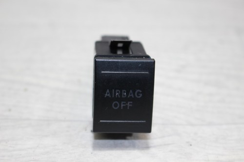 Schalter Airbag OFF 6Q0919235 VW Polo 9N1 Bj,02