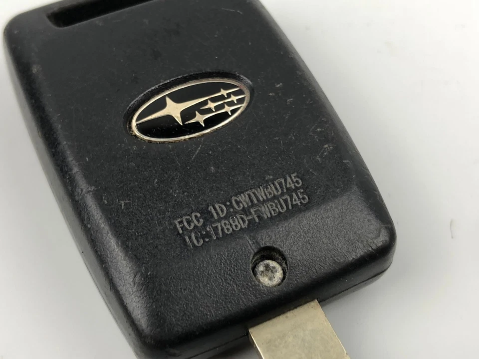Subaru Legacy Outback 4 Buttont Remote Key Fob 1788D FWBU75 - Image 4 of 4