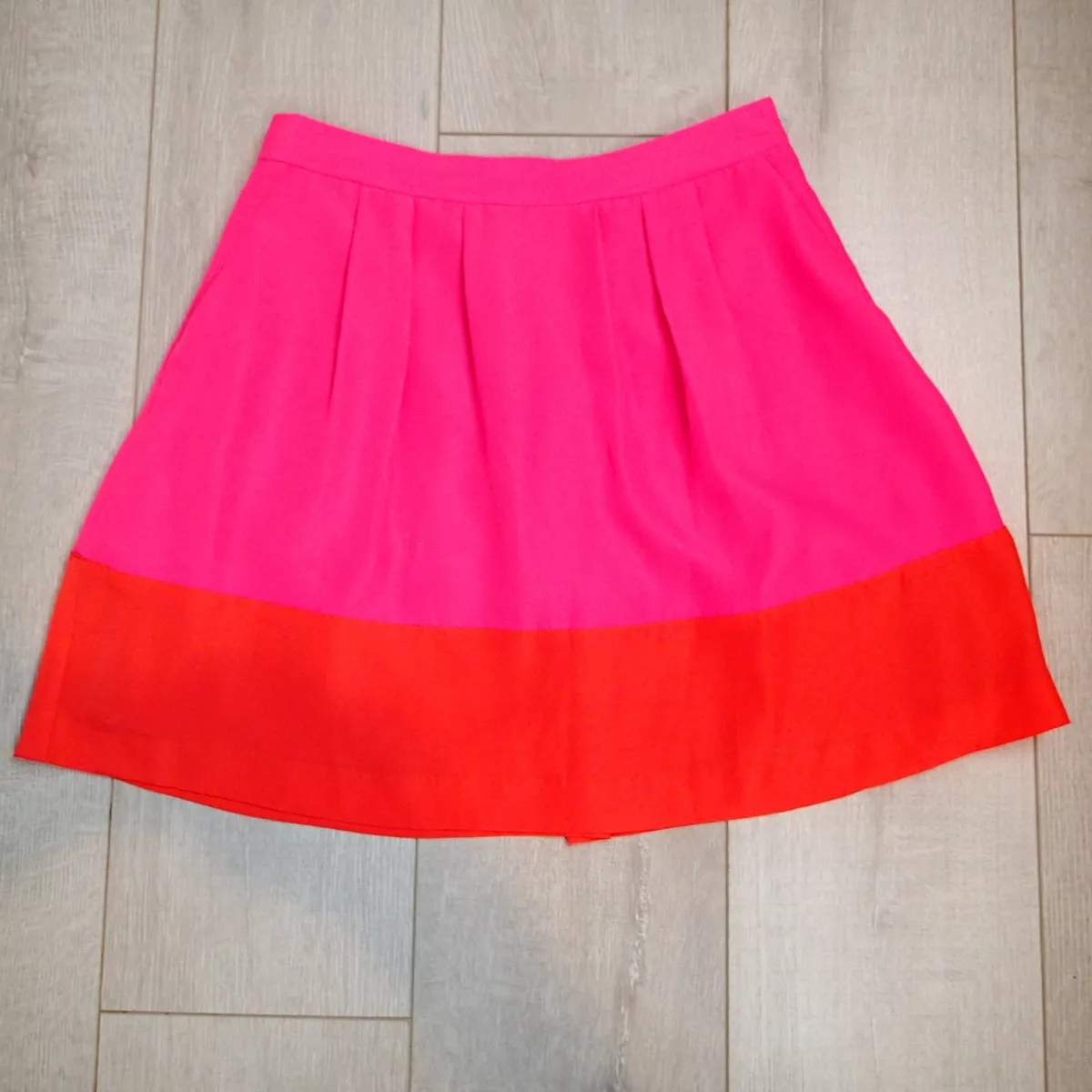 J crew factory clearance pink pleated skirt