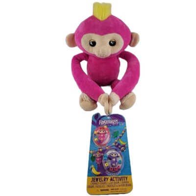 WowWee Fingerlings Hugs Bella Interactive Plush Toy Jewelry