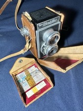 1950's Super Ricoh Ricohflex Anastigmat TLR Camera 1:3.5/8CM No.612171 - Japan