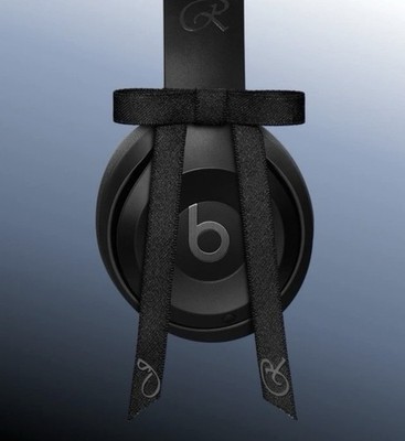 Brand New Beats Solo 4 Jennie Special Edition Onyx Black | eBay