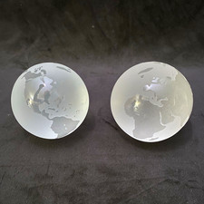 2pc Frosted Clear Glass Globe World Map Paperweights Decorative