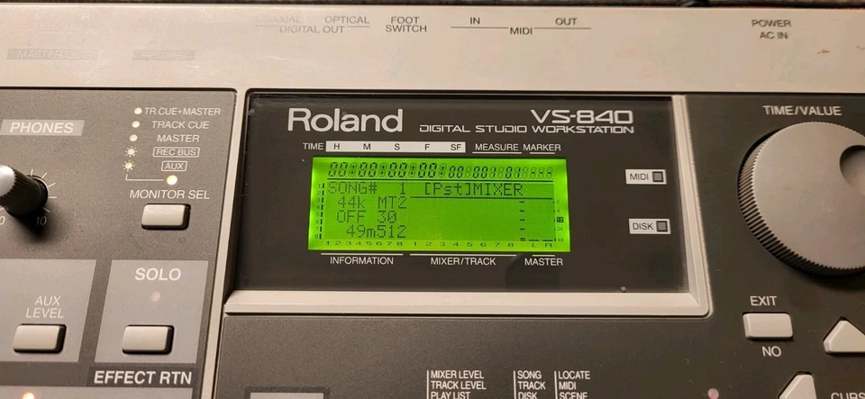 Roland VS 840 Digital Studio Workstation W/ ZIP AND PWR CABLE - Image 3 of 4