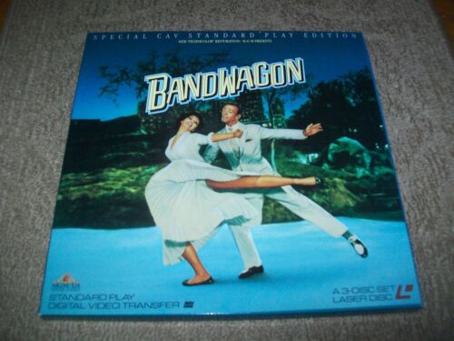 THE BAND WAGON 3-Laserdisc LD SET CAV STANDARD PLAY EDITION GREAT FILM RARE! - Picture 1 of 2
