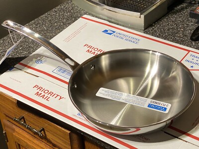 Viking 10''  18/8 SS Dkillet 3- Ply Bonded Induction Capable With 1050 Alloy Core
