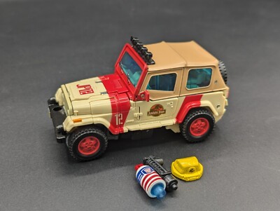 Transformers vs Jurassic Park COLLABORATIVE Autobot JP-12 Jeep From 2 Pack