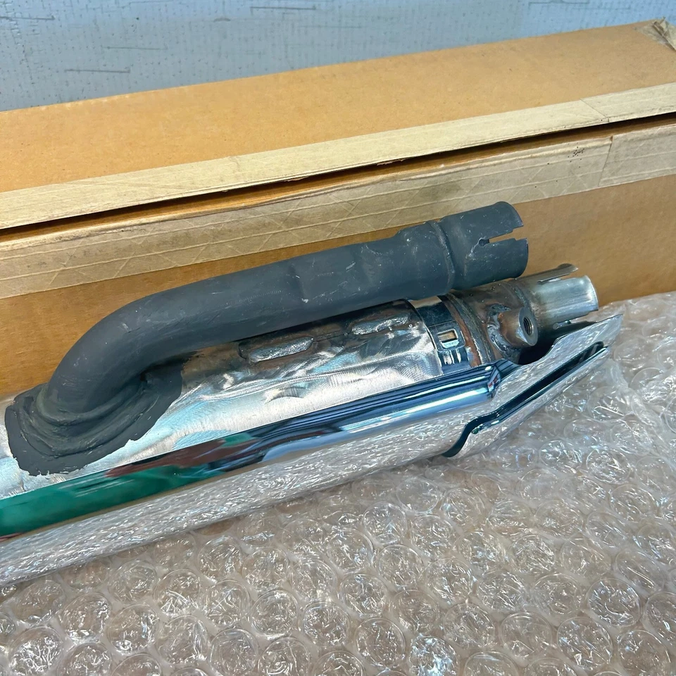 Silenciador de escape trasero Honda OEM NOS / 18405-MCV-770 / 02-03 VTX1800R VTX1800S Foto 4 de 4