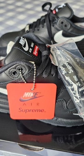 🔥 Air Max 1 ’87 SP x SUPREME ~ "NEGRO" ~ (HF8813-001) ~ Talla 7,5 M / 9 W - Imagen 4 de 12
