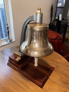 US NAVY USN BRONZE SHIPS BELL VINTAGE W/ MOUNTING FOOT & MATCHING SERIAL #