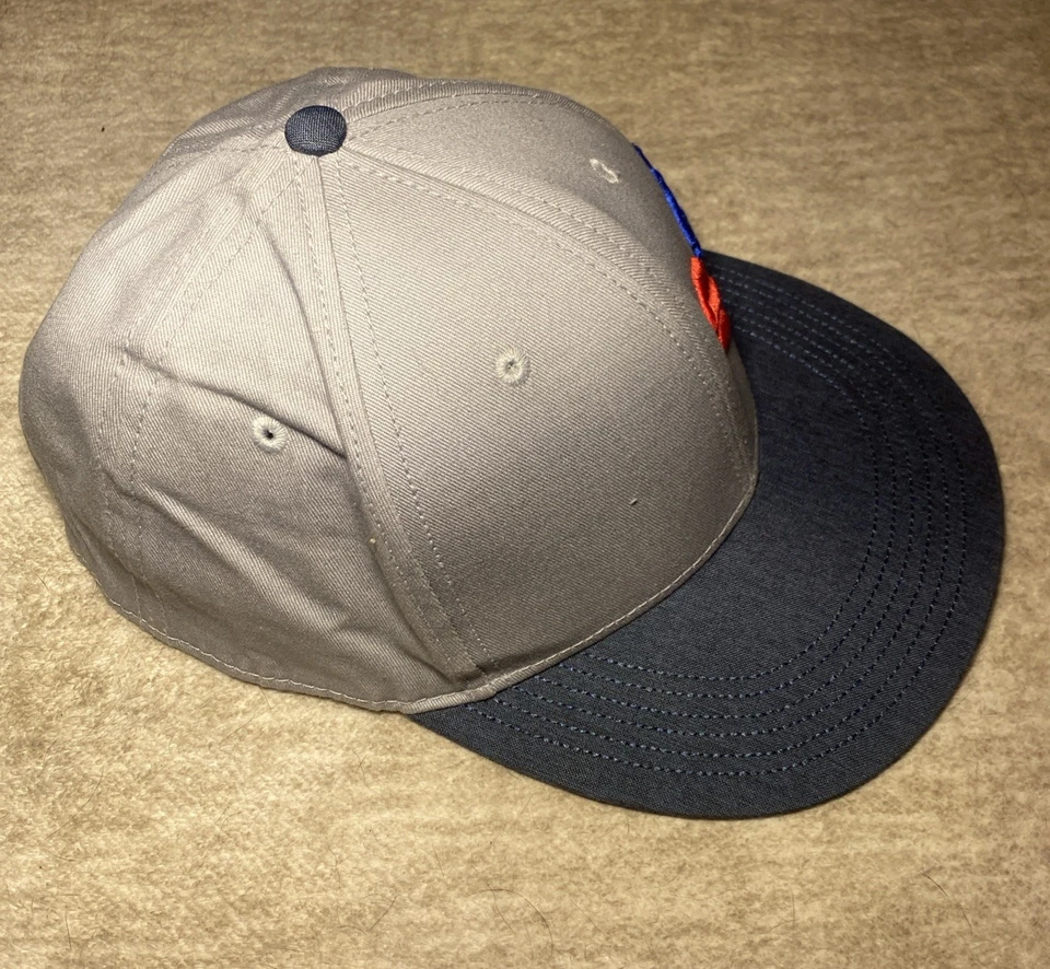 Gorra gris Suzuki Sideways Snapback GSXR GSX-R RMZ RM-Z DRZ KINGQUAD QUADRACER Foto 2 de 4